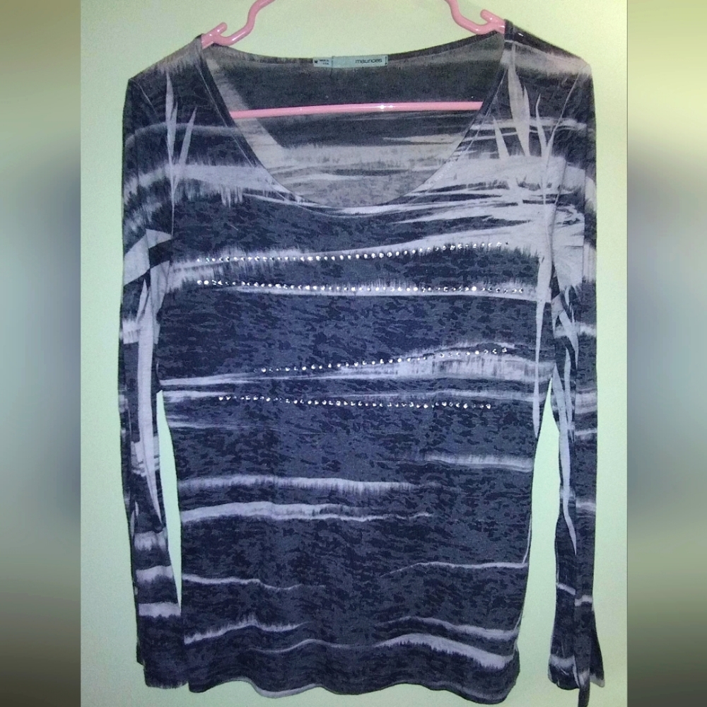 Maurices long sleeve bling top